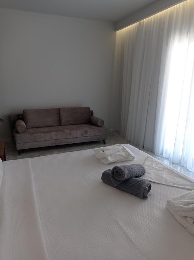 Petra Hotel Agia Galini Exterior foto