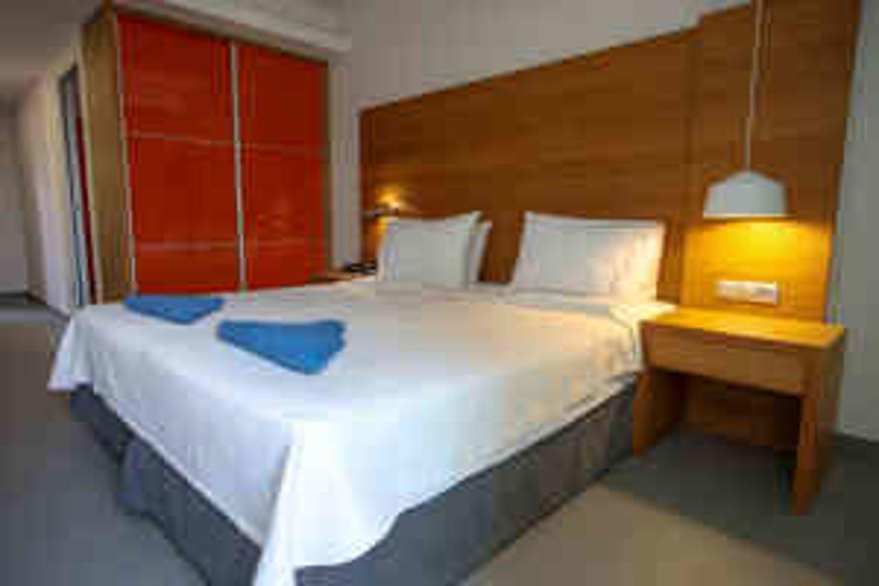 Petra Hotel Agia Galini Exterior foto