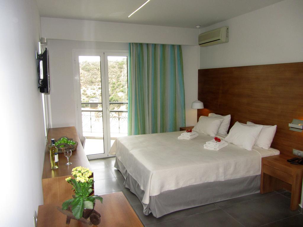 Petra Hotel Agia Galini Exterior foto